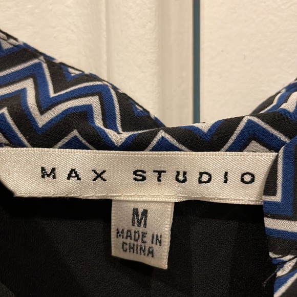 Max studios size medium - Picture 4 of 12